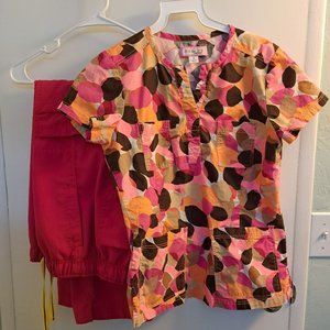 Scrub set